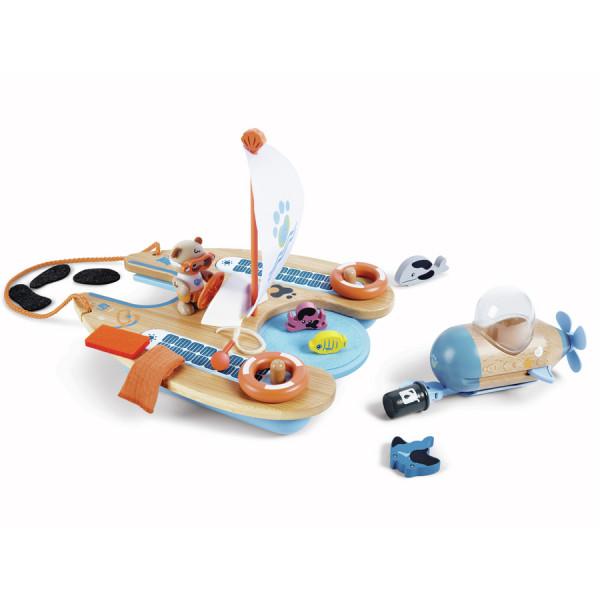 Hape Bens Catamaran